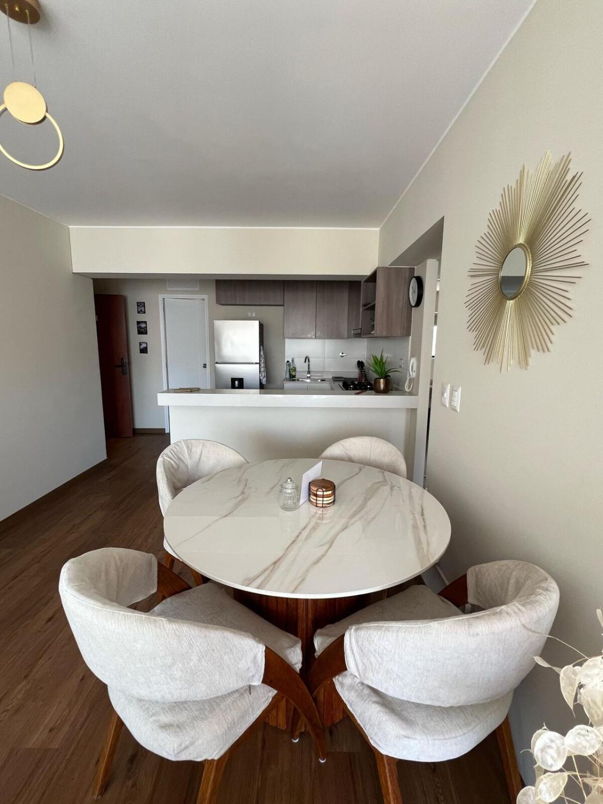 Beautiful Brand New In An Excellent Area