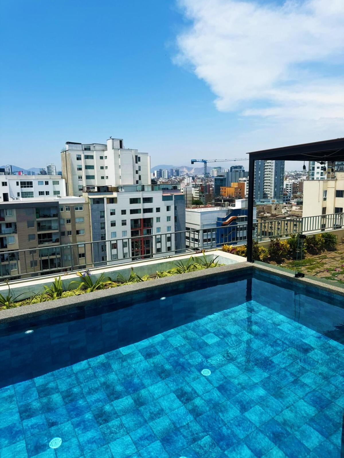 Beautiful Brand New In An Excellent Area Appartamento *